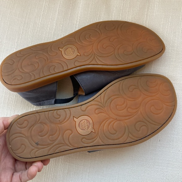 Børn Handcrafted Leather Slingback Sandals — Women’s 8 - Picture 4 of 9